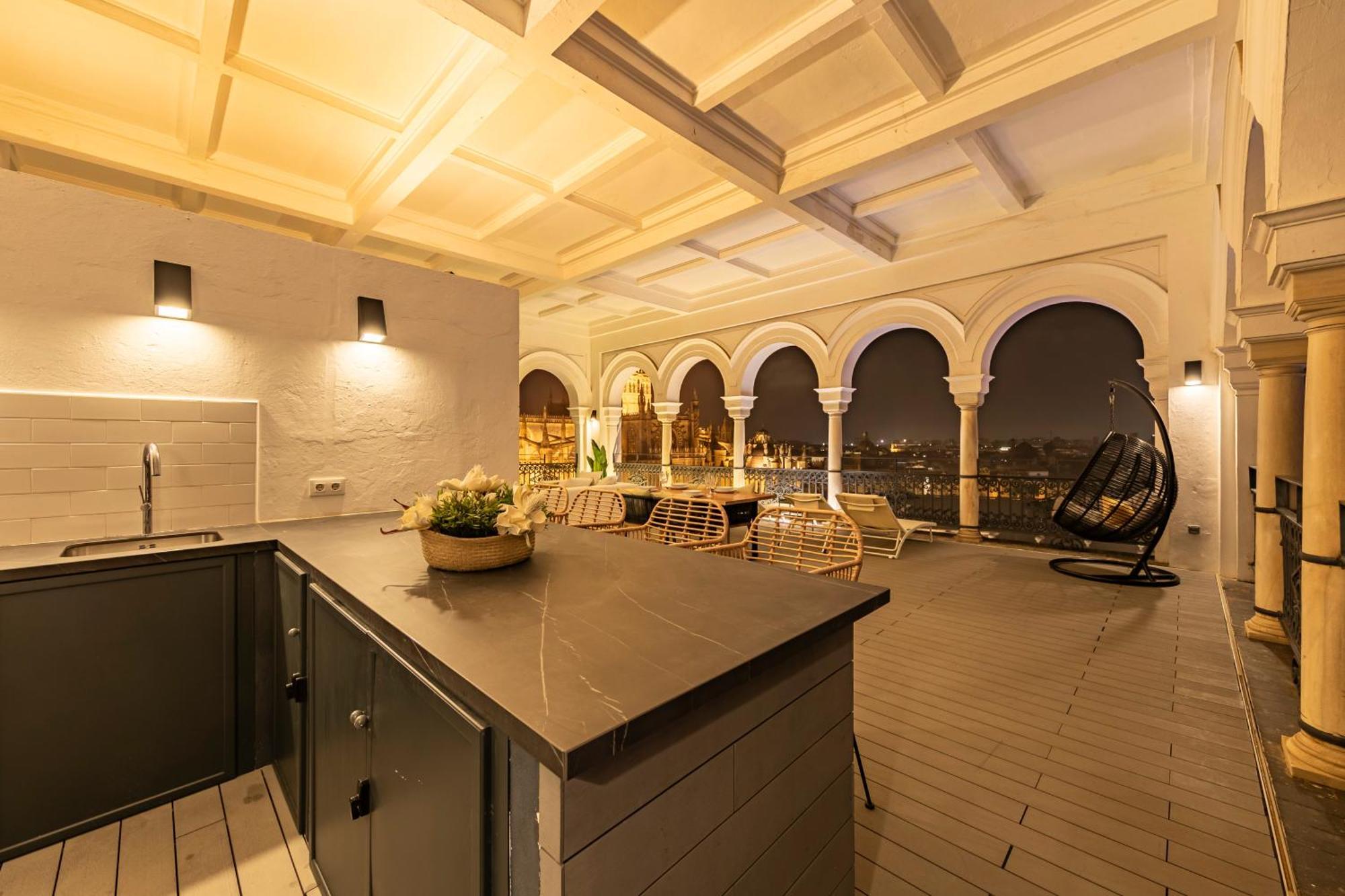 Isg Apartments The Most Exclusive Apartment In Sevillaparking מראה חיצוני תמונה